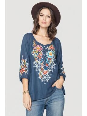 Johnny Was Blue Embroidered Floral Tunic Top (Small, EUC)
